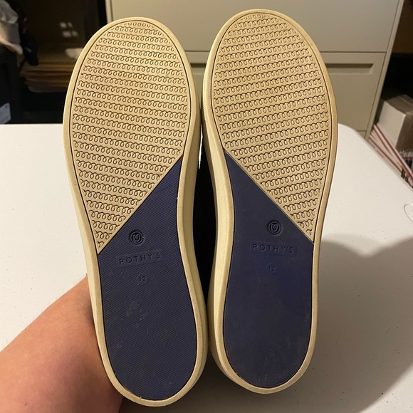 Rothy’s VGUC Black Honeycomb Sneaker Size 12 - Picture 3 of 4